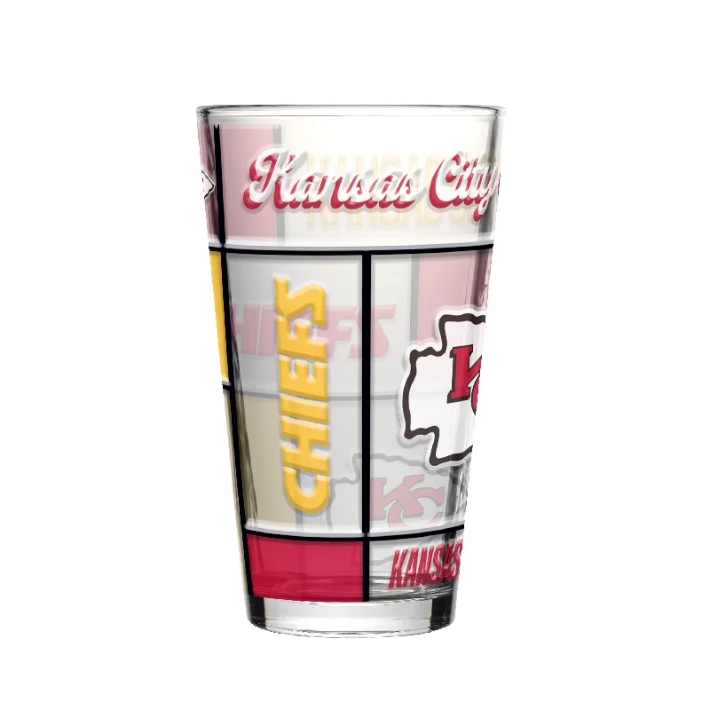 Best Custom Mugs For Teams-Kansas City Chiefs 16oz Quilted Stained Pint Glass