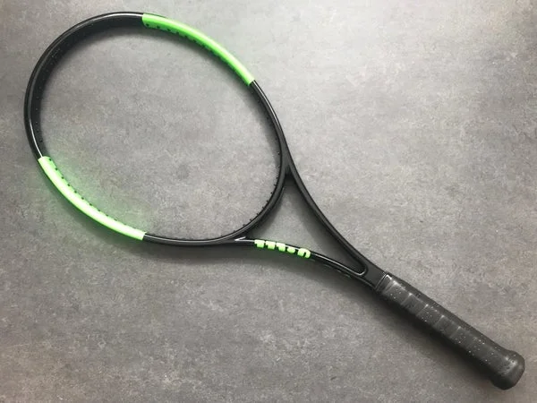 Tennis Rackets With Grip Dampener-Wilson H19 (16X19)