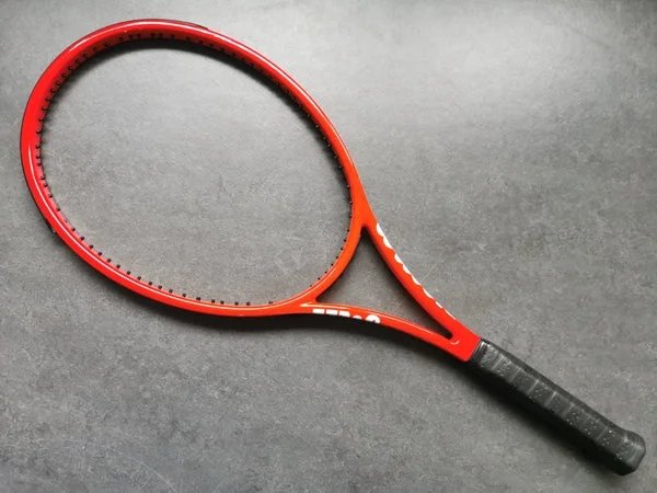 Control-Focused Tennis Rackets-Wilson H19 (18x20)